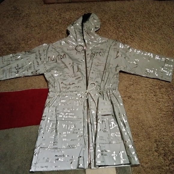Jacket - Picture 2 of 5